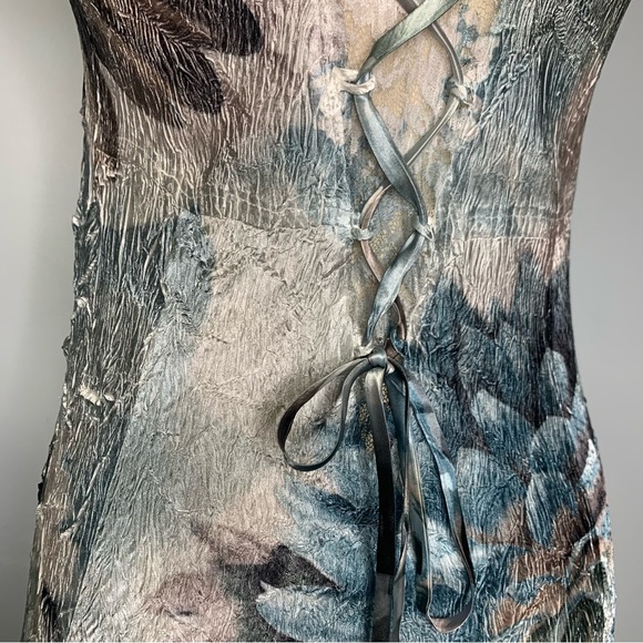 Komarov Charmeuse V-Neck Lace Up Back Crinkle Stretch Blue Floral Maxi Dress M - Picture 9 of 16